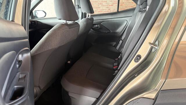 Toyota YARIS Cross 1.5 Hybrid Dynamic Navi / ACC / Camera / Winterpakket / ALLSEASON