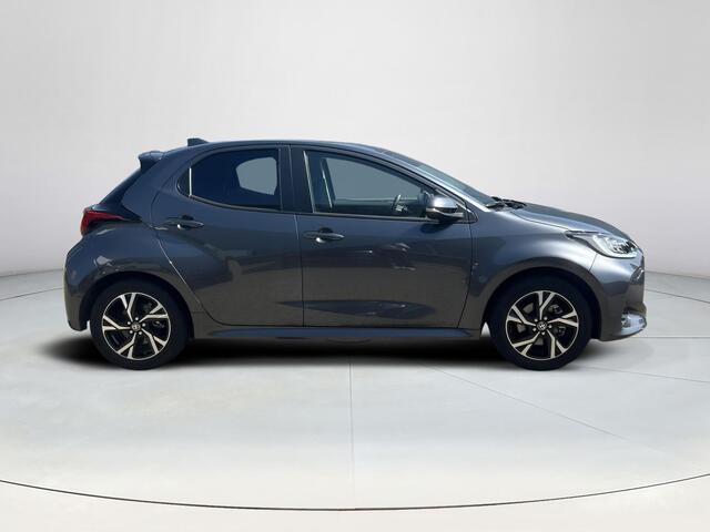 Toyota YARIS 1.5 Hybrid 115 First Edition
