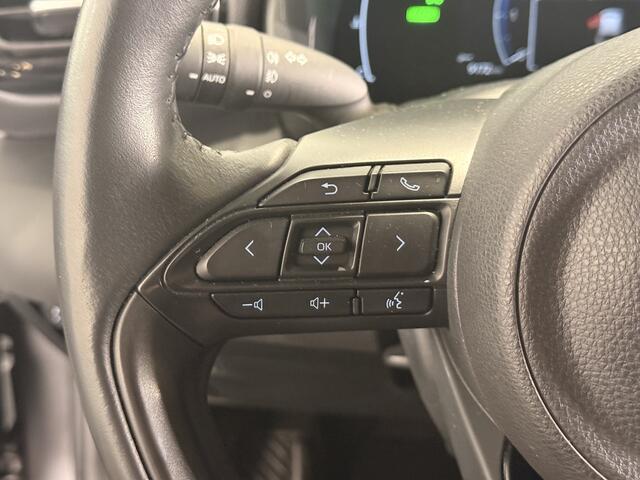 Toyota YARIS Cross 1.5 Hybrid 115 Dynamic | Stoel / Stuurverwarming | BSM | Parkeersensoren |