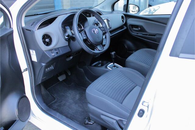 Toyota YARIS 1.5 Hybrid Dynamic |NL auto|climate control|navi|keyless|cruise control|camera|