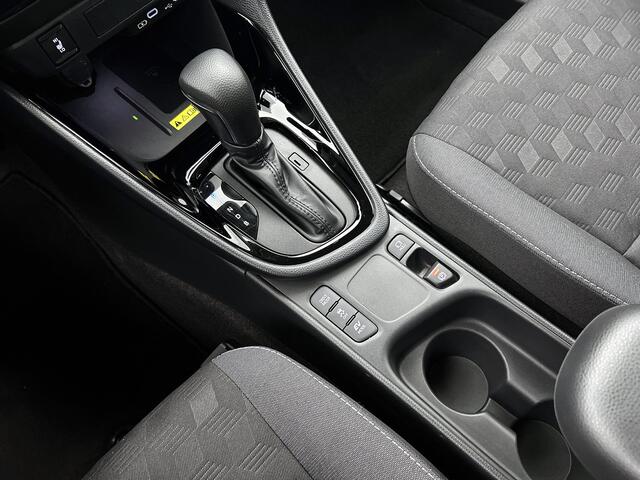 Toyota YARIS 1.5 Hybrid 115 Dynamic | Stoelverwarming | Metaallak |