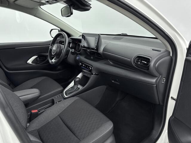 Toyota YARIS 1.5 Hybrid Dynamic | Stoelverwarming | LED Verlichting | Apple Carplay / Android Auto |