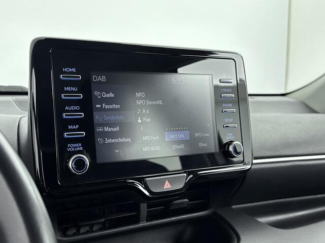 Toyota YARIS 1.5 Hybrid Dynamic | Stoelverwarming | LED Verlichting | Apple Carplay / Android Auto |