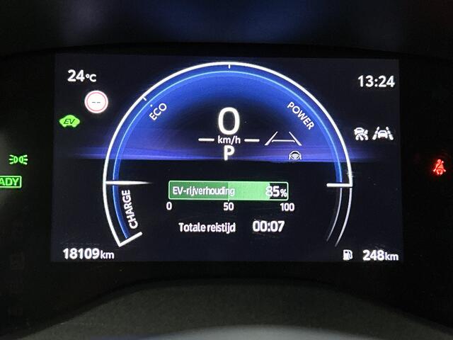 Toyota YARIS Cross 1.5 Hybrid 115 First Edition | Dealer onderhouden | 1e eigenaar | Apple CarPlay/Android Auto | Navigatie | Climate Control | Cruise Control Adaptive | Achteruitrijcamera |