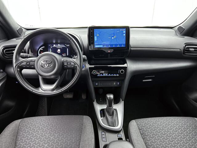 Toyota YARIS Cross 1.5 Hybrid Dynamic + | BTW voertuig | Dealer onderhouden | Parkeersensoren voor+achter | Dodehoek detectie | Stoel+stuurverwarming | Apple CarPlay/Android Auto | Cruise Control Adaptive |