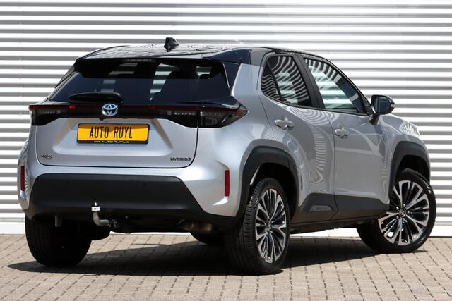 Toyota YARIS Cross 1.5 Hybrid Executive Bi-Tone Trekh.