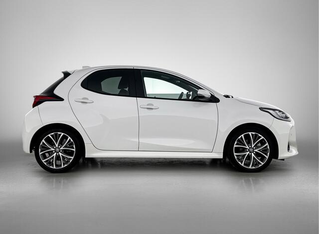 Toyota YARIS 1.5 Hybrid 130 Executive | Parkeersensoren V+A | Stuur-Stoelverwarming | Onderweg-naar-dealer