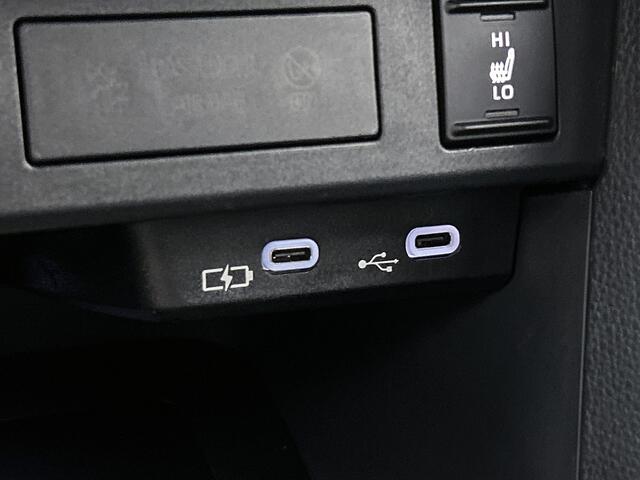 Toyota YARIS Cross 1.5 Hybrid 115 Dynamic | Voorruit-Stuur-Stoelverwarming | Parkeersensoren V+A | Onderweg-naar-dealer
