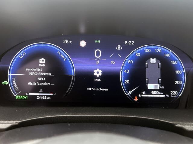 Toyota YARIS 1.5 Hybrid 130 Executive | BTW voertuig | Stoel+stuurverwarming | Dodehoek detectie | Parkeersensoren voor+achter | Apple CarPlay/Android Auto | Cruise Control Adaptive | Achteruitrijcamera |