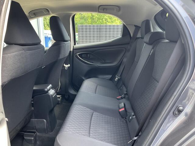 Toyota YARIS 1.5 Hybrid Dynamic | Stoel/stuur verw | Carplay | Adapt. cruise |