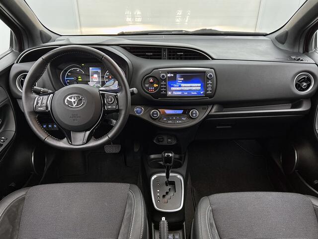 Toyota YARIS 1.5 Hybrid Energy Plus | Dealer Onderhouden | Navigatie | Climate Control | Parkeersensoren Achter | Achteruitrijcamera | Armsteun |