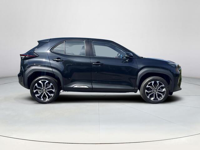 Toyota YARIS Cross 1.5 Hybrid Dynamic | Dode hoek waarschuwing | Stoel- + stuurverwarming | Navigatie | Keyless entry |