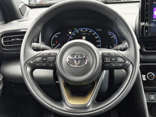 Toyota YARIS Cross 1.5 Hybrid Explore | Navi | Sensoren v/a | Stoelverwarming