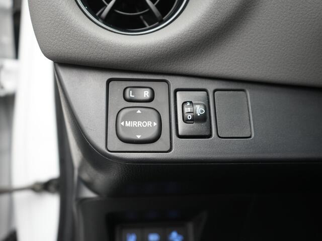 Toyota YARIS 1.5 Hybrid Active | Parkeersensoren | Cruise Control | Onderweg-naar-dealer