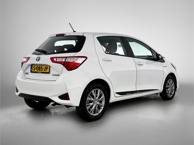 Toyota YARIS 1.5 Hybrid Design | Navigatie | Cruise Control | Achteruitrijcamera | Climate Control |