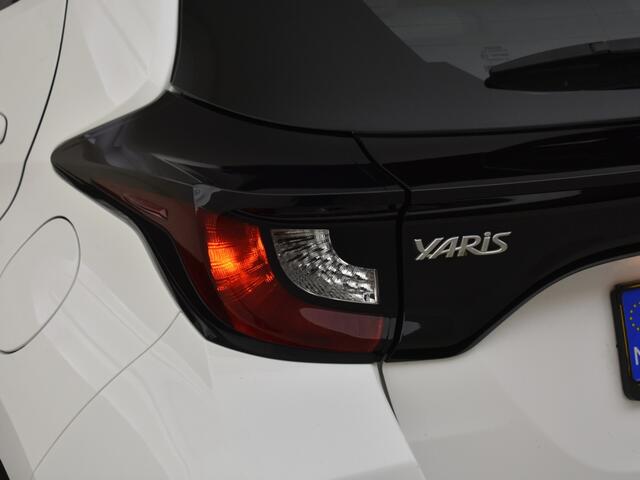 Toyota YARIS 1.5 Hybrid Active | Carplay/Android Auto | Adapt. cruise