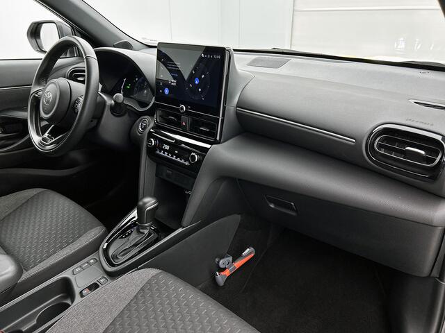 Toyota YARIS Cross 1.5 Hybrid 115 First Edition | NL-Auto | Parkeercamera |