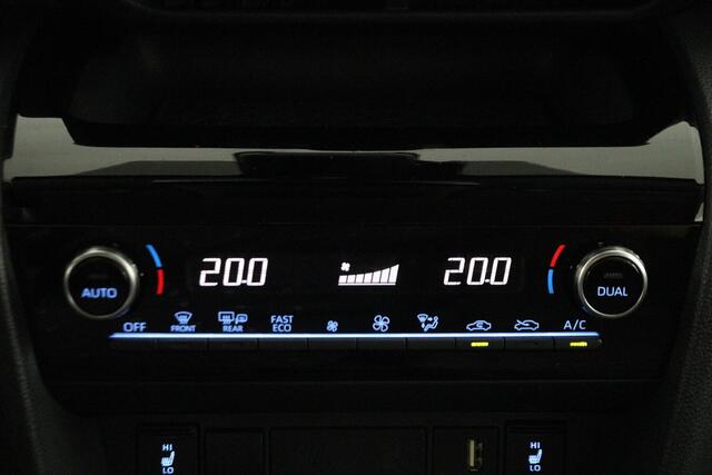 Toyota YARIS Cross 1.5 Hybrid Executive | Navigatie | Trekhaak | Half leder | Stoel / Stuurverwarming |