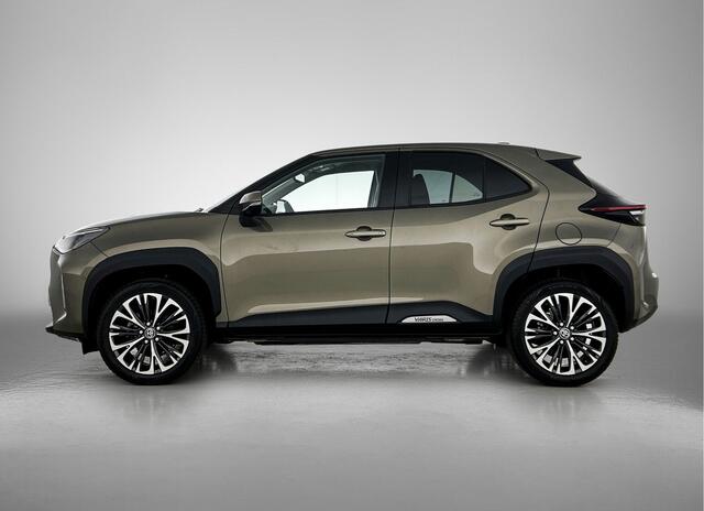 Toyota YARIS Cross 1.5 Hybrid Adventure | Navigatie | PDC | Stoel&Stuurverwarming | ACC | Leer |