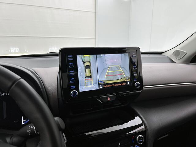 Toyota YARIS Cross 1.5 Hybrid Executive | Elektrisch bedienbare achterklep | Voorstoelen verwarmd | Parkeersensor voor en achter |