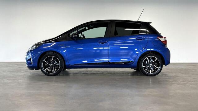 Toyota YARIS 1.5 Hybrid Bi-Tone