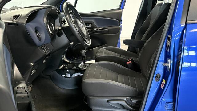 Toyota YARIS 1.5 Hybrid Bi-Tone