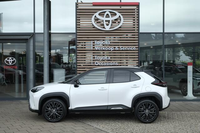 Toyota YARIS Cross 1.5 Hybrid Adventure Automaat | Vollederen bekleding | LED Matri