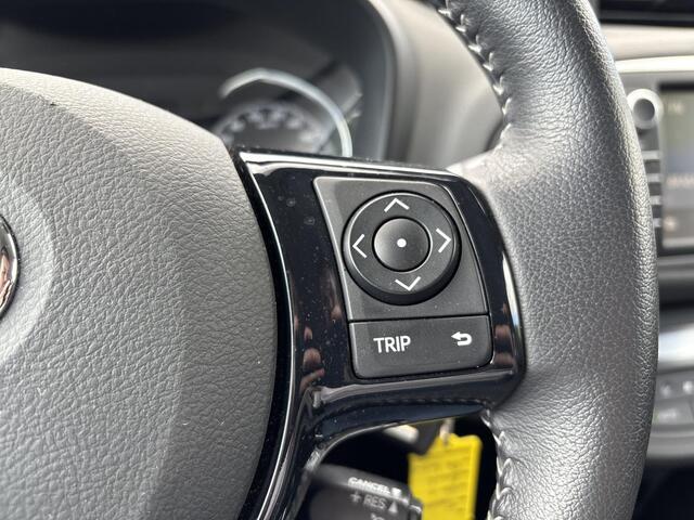 Toyota YARIS 1.5 Hybrid Aspiration **TREKHAAK/ CRUISE CONTROL/ PARKEERCAMERA**
