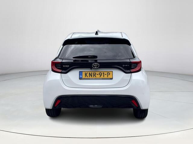 Toyota YARIS 1.5 Hybrid 130 Executive **STOELVERWARMING/ DODEHOEK DETECTIE/ PARKEERSENSOREN**