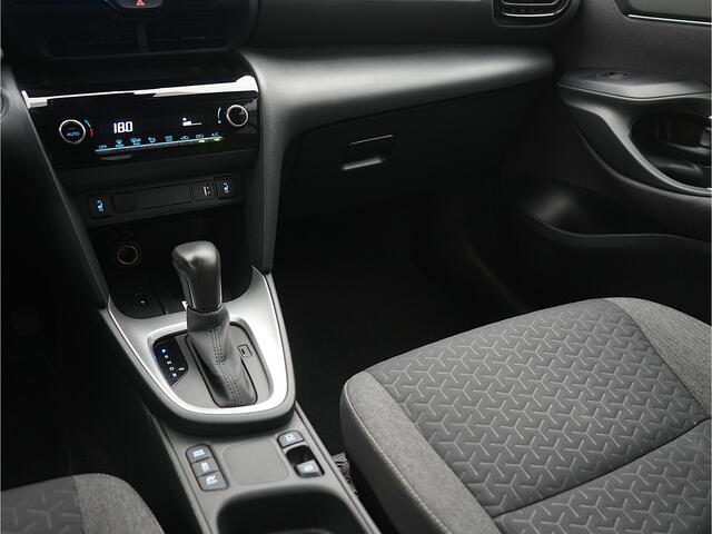 Toyota YARIS Cross 1.5 Hybrid Dynamic Plus | Trekhaak | Navigatie | Stoelverwarming |