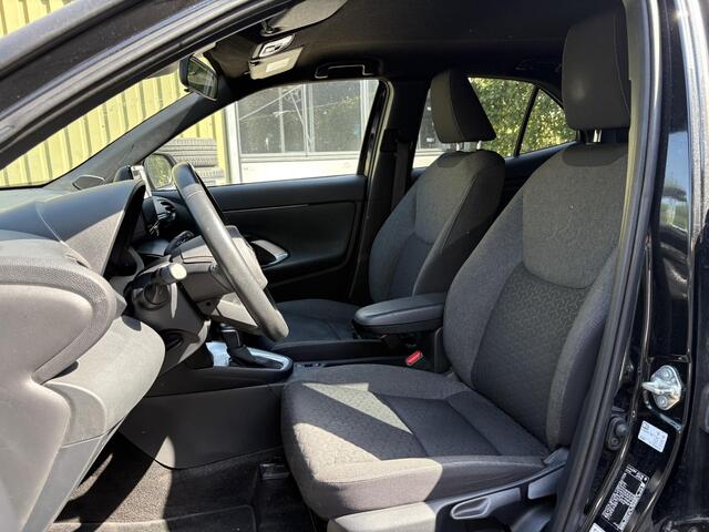 Toyota YARIS Cross 1.5 Hybrid Dynamic | Apple Carplay & AndroidAUTO | Navigatie | Stoelverwarming |