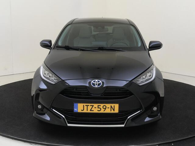 Toyota YARIS 1.5 Hybrid Executive | airco automatisch | Apple Carplay/Android | Autonomous Emergency Braking | bots herkenning en activatie | cruise control adaptief | lederen/stof bekleding | lichtmetalen velgen 17" | navigatiesysteem full map |