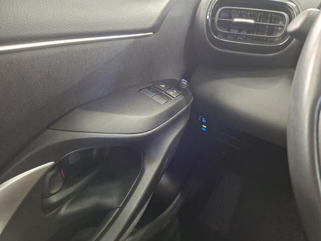 Toyota YARIS 1.5 Hybrid Active, Camera! Apk 03-2028! VERWACHT!!