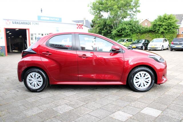 Toyota YARIS 1.5 Hybrid Active