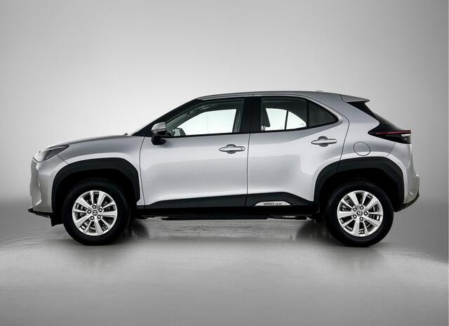 Toyota YARIS Cross 1.5 Hybrid 115 Active + | BTW voertuig | Dodehoek detectie | Parkeersensoren voor+achter | Stoelverwarming | Keyless Entry/Start | Apple CarPlay/Android Auto | Achteruitrijcamera |
