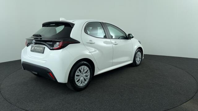 Toyota YARIS 1.5 Hybrid Active