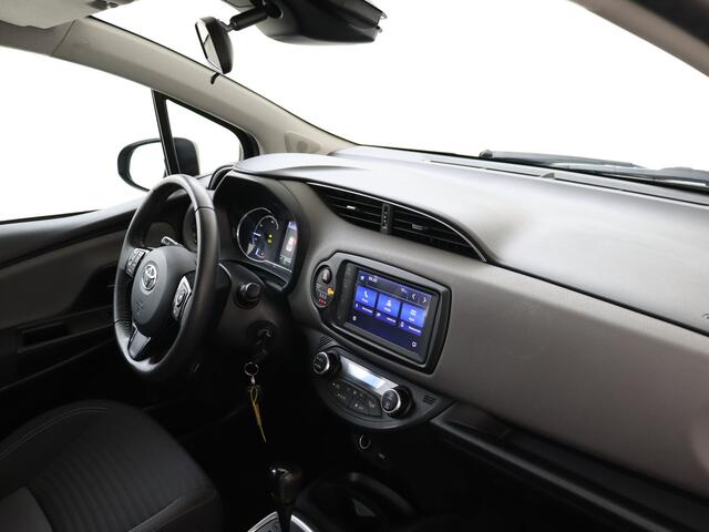 Toyota YARIS 1.5 Hybrid Dynamic Limited | Apple CarPlay/Android Auto | Stoelverwarming | Climate Control | Achteruitrijcamera |