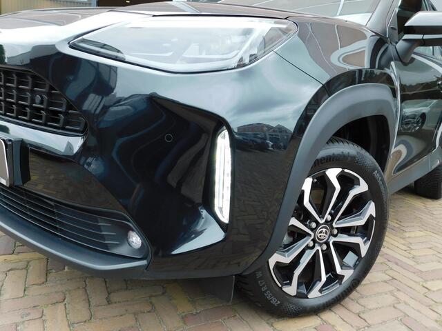 Toyota YARIS Cross 1.5 Hybrid 115 First Edition Comfort Pack