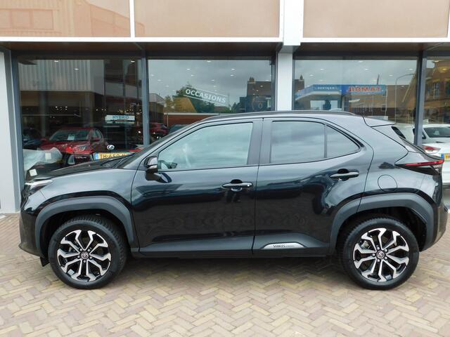 Toyota YARIS Cross 1.5 Hybrid 115 First Edition Comfort Pack
