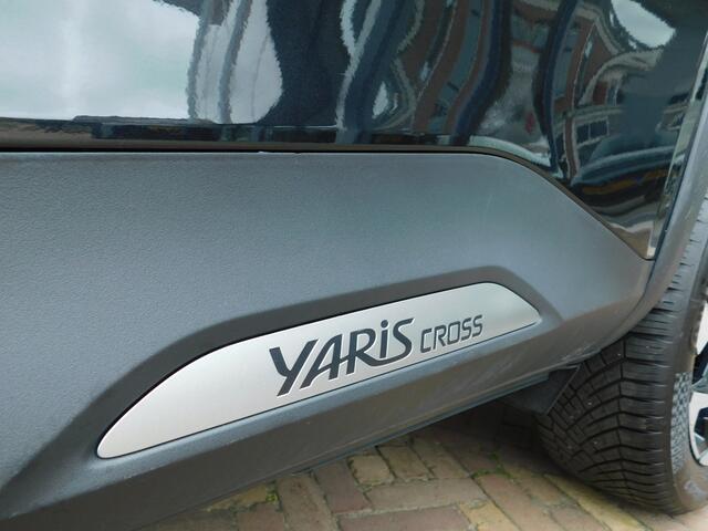 Toyota YARIS Cross 1.5 Hybrid 115 First Edition Comfort Pack