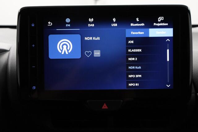 Toyota YARIS 1.5 Hybrid Executive | Apple Carplay/Android Auto | stoel verwarming | Navigatie |