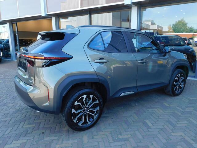 Toyota YARIS Cross 1.5 Hybrid 115 Dynamic | Winter Pack