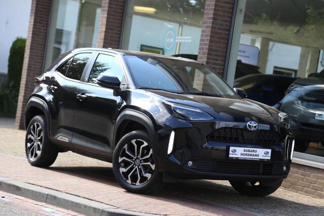 Toyota YARIS Cross 1.5 Hybrid Dynamic Team Navi LED Camera ACC