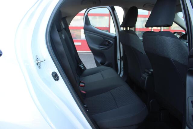 Toyota YARIS 1.5 Hybrid Dynamic Parelmoer/Led/Adaptive Cruise