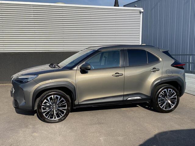 Toyota YARIS Cross 1.5 Hybrid 130 Executive Panaramadak, Stoelverwarming, PDC, Smart Key, LMV, LED, Navigatie, Achteruitrijcamera