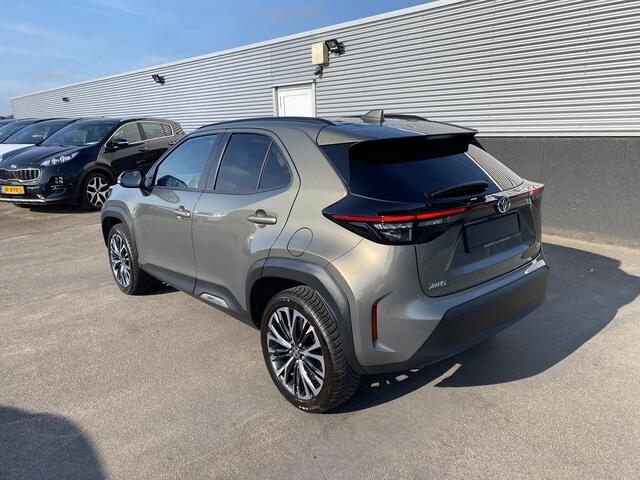 Toyota YARIS Cross 1.5 Hybrid 130 Executive Panaramadak, Stoelverwarming, PDC, Smart Key, LMV, LED, Navigatie, Achteruitrijcamera