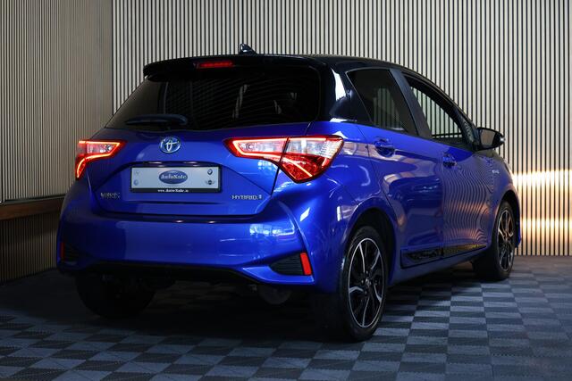 Toyota YARIS 1.5 Hybrid Bi-Tone Plus AUTOM CLIMA CAMERA LANE CRUISE KEYLESS BOTSWAARSCH 18