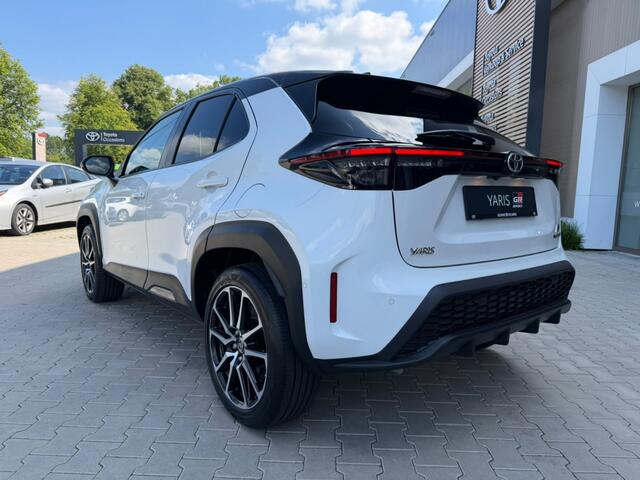 Toyota YARIS Cross 1.5 Hybrid GR Sport | JBL | Blindspot | Electr. Achterklep | HUD