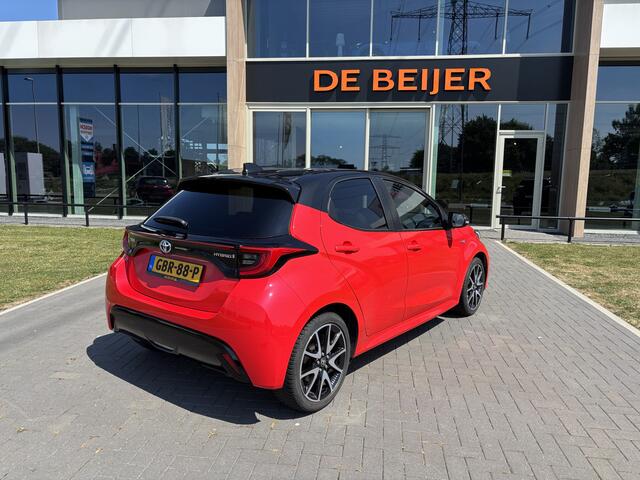 Toyota YARIS 1.5 Hybrid Launch Edition Camera I Carplay I All seasonbanden