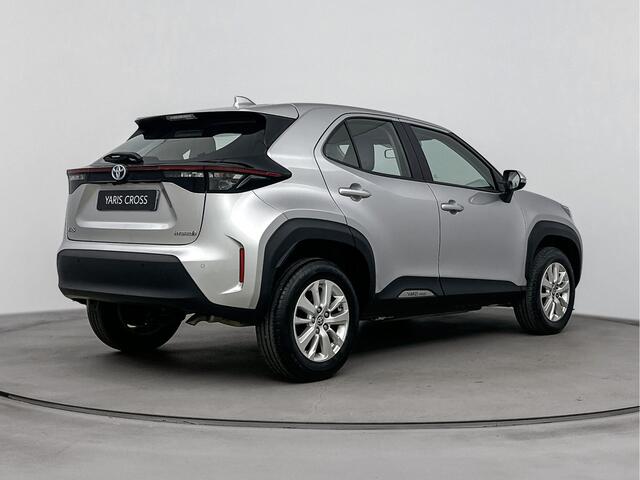 Toyota YARIS Cross 1.5 Hybrid Active Plus | Parkeersensoren V+A | Trekhaak |